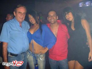 Foto 50 de Antoine Clamaran - Praga Club en Antoine Clamaran, Cali