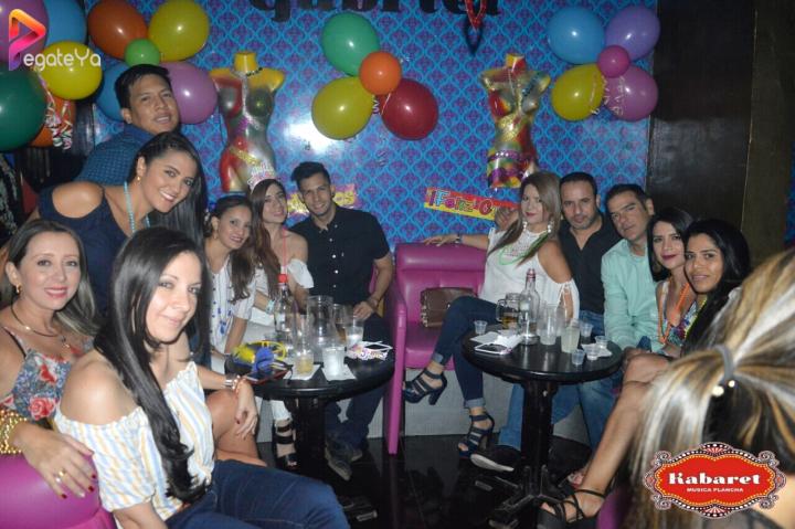 Foto 4 de Kabaret Bar - 1ER Fds Junio 2017 en Kabaret - Granada, Cali