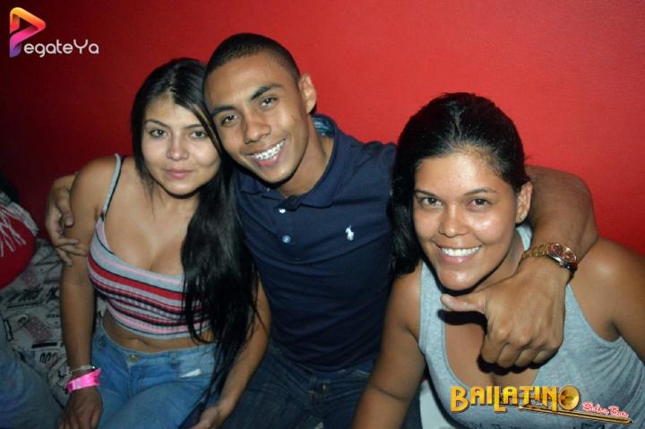 Foto 104 de Bailatino - AMOR & AMISTAD 2016 en Bailatino - Bar, Cali