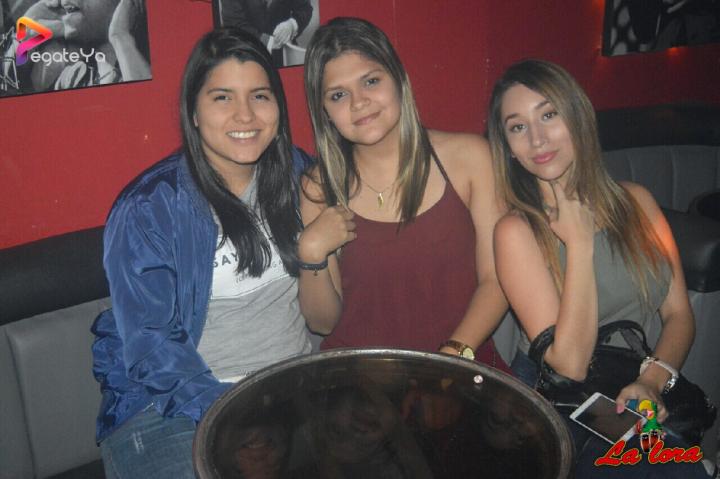 Foto 59 de La Lora - 3er Fds Febrero 2017 en La Lora Bar, Cali