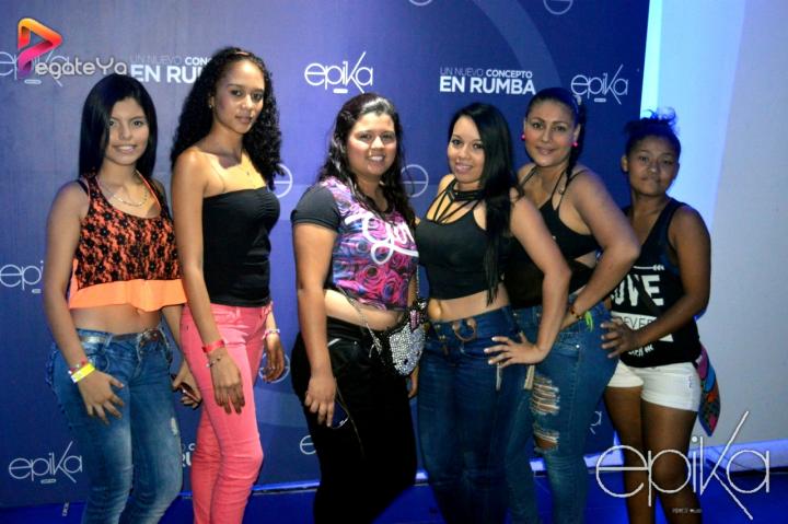 Foto 2 de Epika - 5to FDS Agosto 2015 en Epika Night Club, Cali