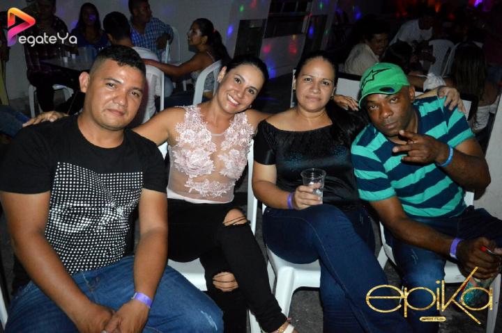 Foto 35 de Epika - Amor & Amistad Sep. 2016 en Epika Night Club, Cali