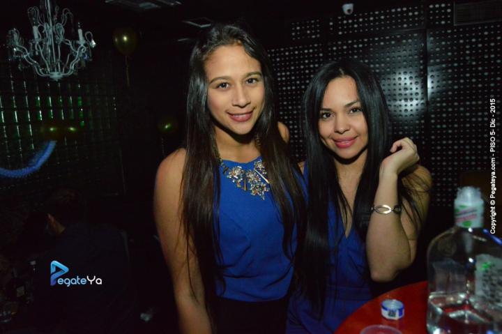 Foto 21 de PISO 5 - sabado 19 DIC 2015 en Bar Bling Bucaramanga, Bucaramanga