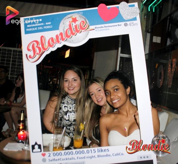 Foto 14 de Blondie - 12do FDS Febrero 2016 en Blondie Bar Cali, Cali