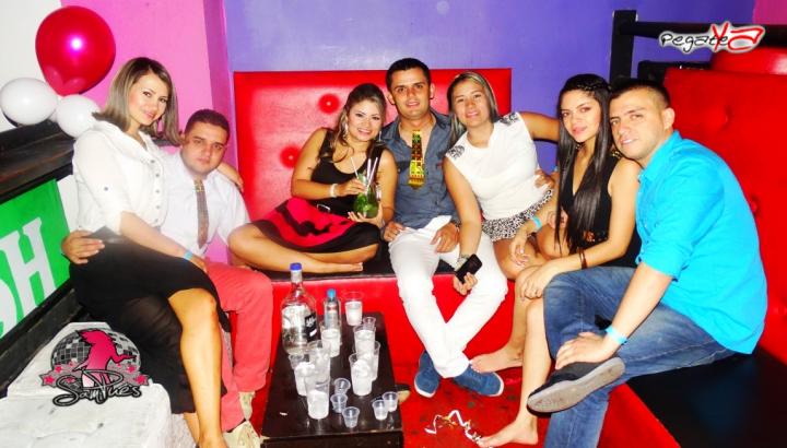 Foto 51 de Sampues - 3er FS Octubre en Discoteca Sam Pues Medellin, Medellín