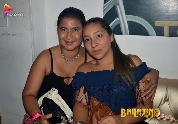 Foto 15 de Bailatino - 2do Fds Mayo 2017 en Bailatino - Bar, Cali