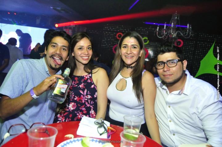 Foto 8 de PISO V - 27 de mayo de 2017 en Bar Piso V Bucaramanga, Bucaramanga