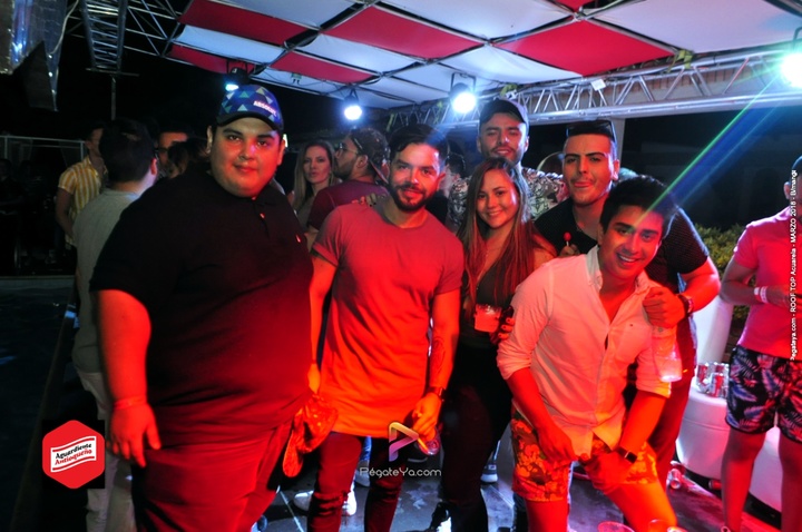 Foto 143 de The Roof Top Acuarela – 2018 en Fiestas Colombia, Medellín