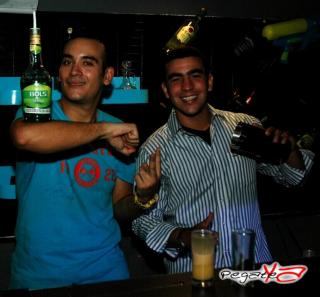 Foto 20 de Octubre 04 del 2013 en Moon Cocktail & Shots