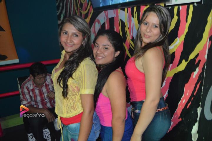 Foto 12 de Discoteca El Manicomio 21 de marzo 2015 en Discoteca El Manicomio Bucaramanga, Bucaramanga