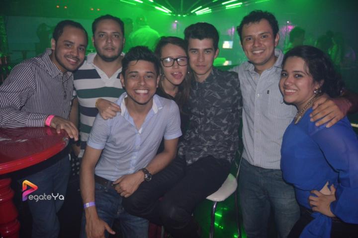 Foto 15 de Bar Bling sábado 28 de marzo 2015 en Bar Bling Bucaramanga, Bucaramanga