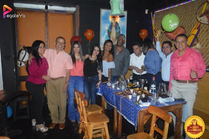 Foto 35 de Mi Dios se lo Pague - 1er Fds mARZo 2017 en Fonda Mi Dios Se Lo Pague, Cali