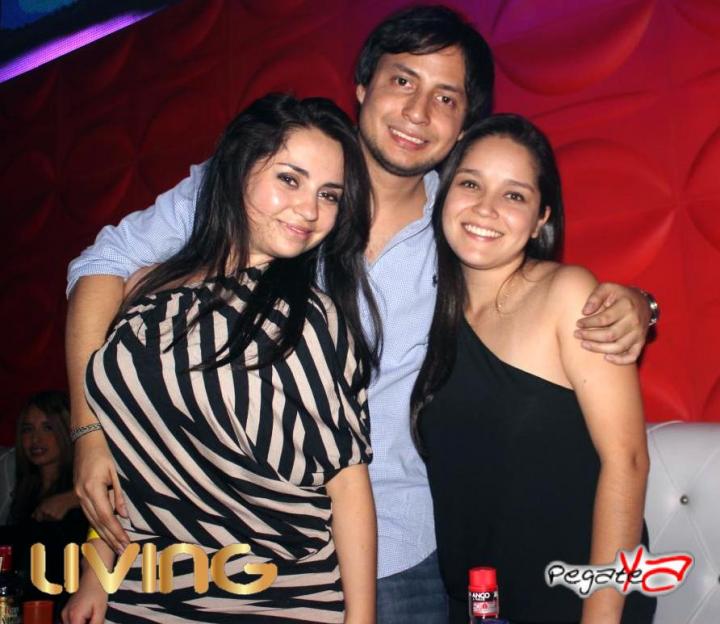 Foto 56 de Living Night Club - Oct 11 en Living Night Club, Cali