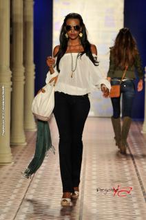 Foto 148 de Pasarela Studio F - 2012 en Fotos Colombiamoda, Medellín