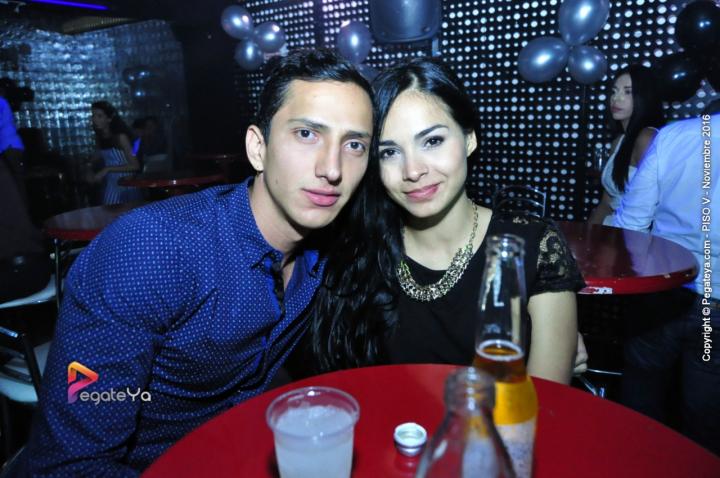 Foto 19 de Piso V - sabado 19 de Nov 2016 en Bar Piso V Bucaramanga, Bucaramanga