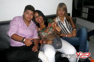 Foto 49 de Septiembre 07 del 2013 en Babel / Barra Libre Cali, Cali