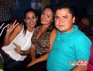 Foto 26 de Kabaret - Marzo 15 2014 en Kabaret - Granada, Cali