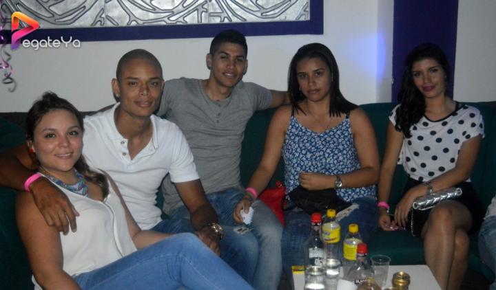 Foto 31 de Ahma Bar - Amor y Amistad 2015 en Ahma Cali, Cali