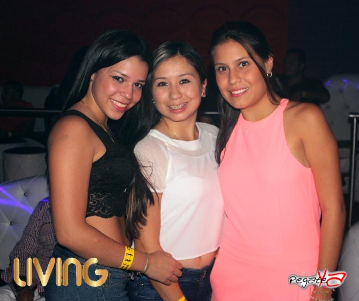 Foto 14 de Living - 3er FDS Octubre en Living Night Club, Cali