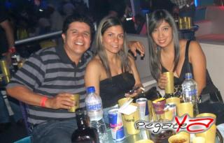 Foto 42 de Dubai Night Club - el Charrito Negro en Dubai Night Club