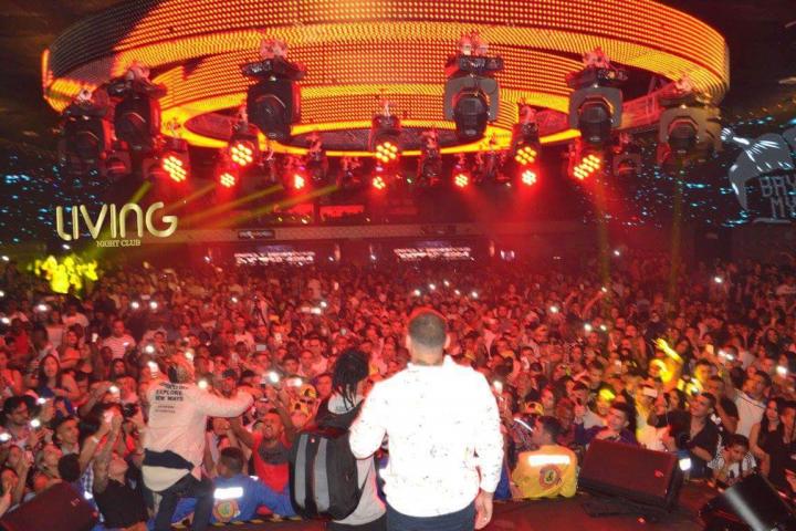 Foto 4 de Living - 1er Fds Abril 2017 en Living Night Club, Cali