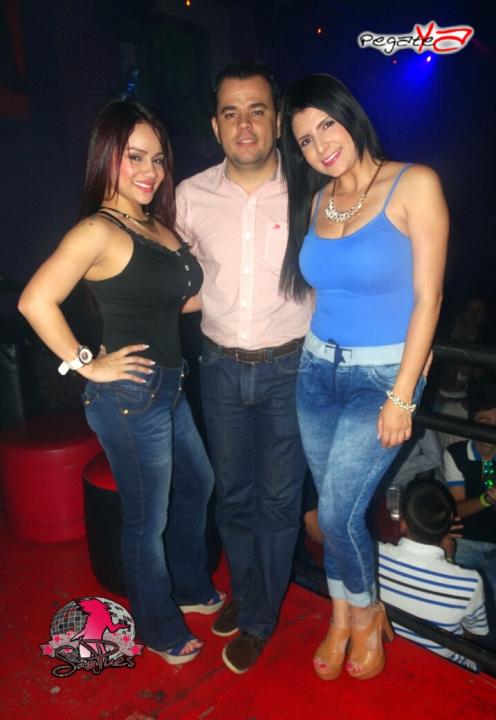 Foto 44 de Sam Puès Bar - Agosto 023 en Discoteca Sam Pues Medellin, Medellín