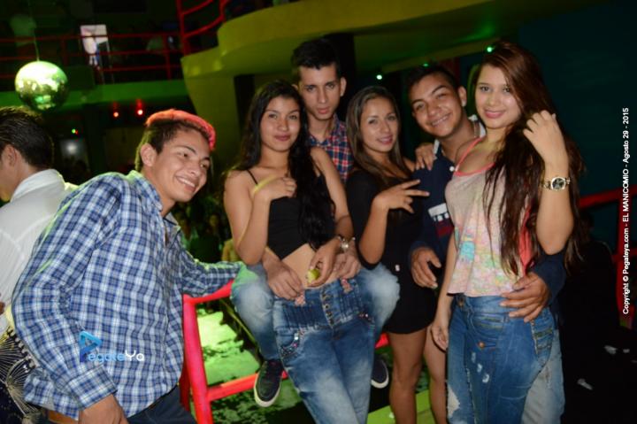 Foto 35 de El Manicomio sábado 29 de agosto 2015 en Discoteca El Manicomio Bucaramanga, Bucaramanga