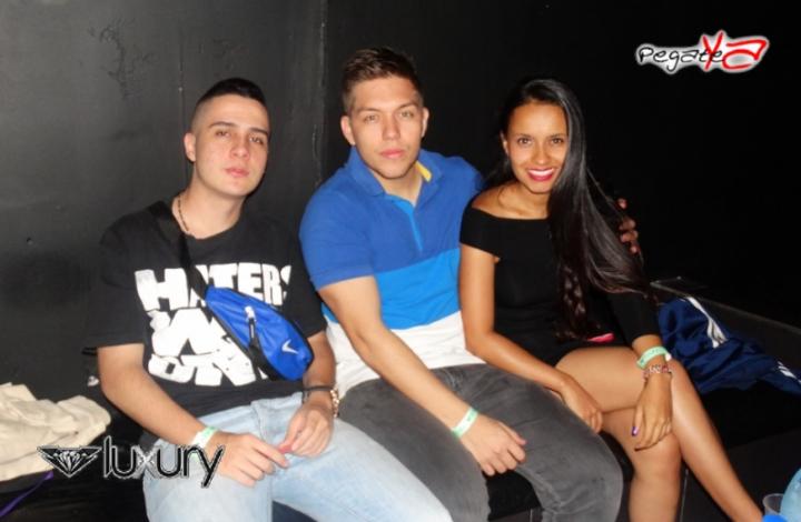 Foto 40 de Luxury - Nov 15 y 22 del 2014 en Discoteca Luxury Medellin, Medellín