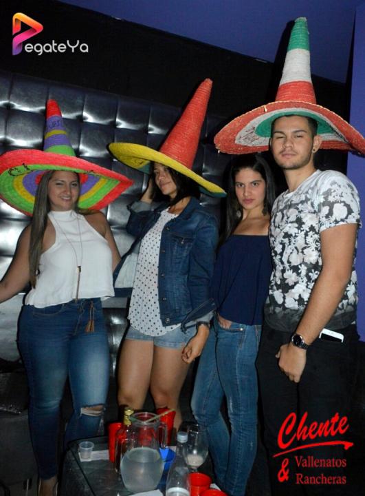 Foto 36 de Chente - 1er FDS Mayo 2016 en CHENTE Vallenatos y Rancheras, Cali