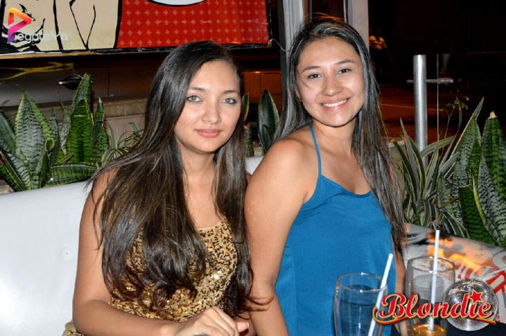 Foto 22 de Blondie - 5to Fds Abril 2017 en Blondie Bar Cali, Cali