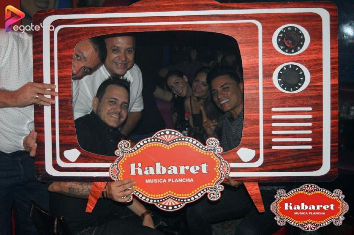 Foto 68 de Kabaret Bar - 1AMOR & AMISTAD Sept. 2016 en Kabaret - Granada, Cali