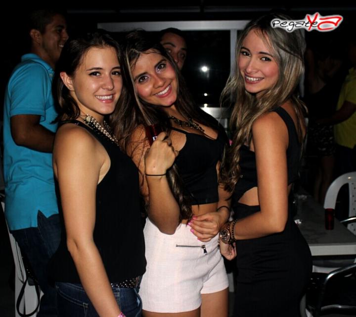 Foto 71 de Lolas Club - Amor y Amistad en Lolas Club Menga Cali, Cali