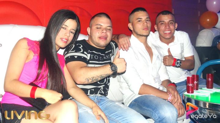 Foto 52 de Living - 2do FDS Abril 2015 en Living Night Club, Cali