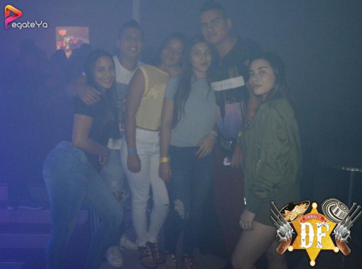 Foto 10 de EL DF - 5to FDS Julio 2017 en El DF Club Discoteca