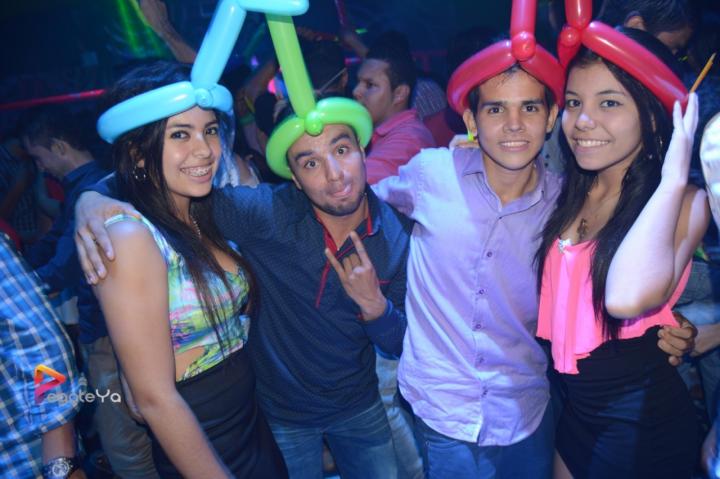 Foto 43 de El Manicomio sábado 18 de julio 2015 en Discoteca El Manicomio Bucaramanga, Bucaramanga