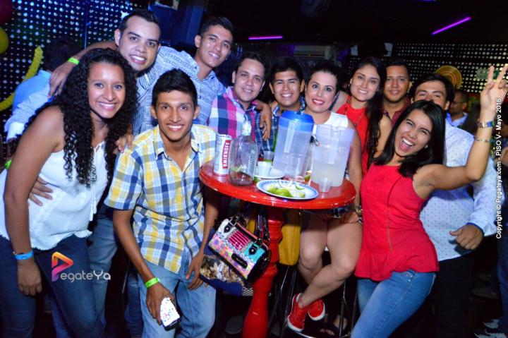 Foto 41 de PISO V - sabado 28 de mayo de 2016 en Bar Piso V Bucaramanga, Bucaramanga