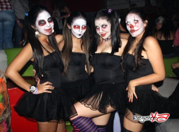 Foto 6 de Favela Club - Halloween 2014 en Favela Club Menga, Cali
