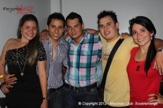 Foto 79 de Sabado 05 de Mayo 2012 en Discoteca Macondo Club Bucaramanga, Bucaramanga