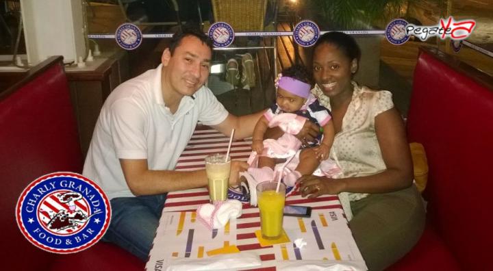 Foto 23 de Charly Food Bar - 1er FDS Nov 2014 en Charly Food Bar, Cali