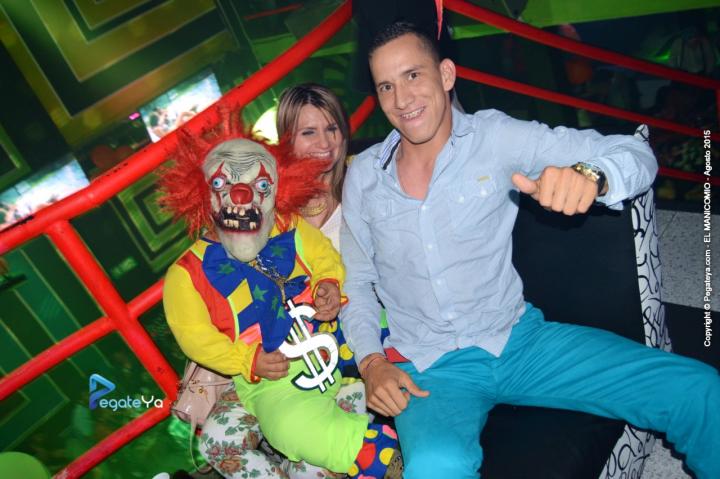 Foto 7 de El Manicomio sábado 22 de agosto 2015 en Discoteca El Manicomio Bucaramanga, Bucaramanga