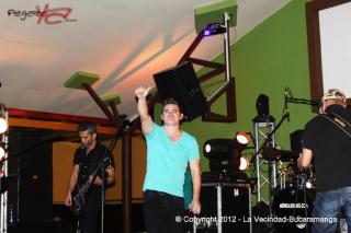 Foto 50 de Viernes 17 de Agosto de 2012 en Discoteca La Vecindad Bucaramanga, Bucaramanga