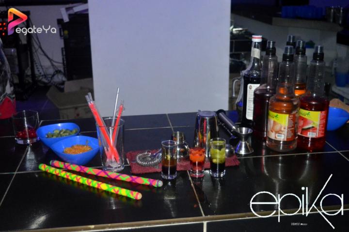Foto 29 de Epika - 2do FDS Dic. 2015 en Epika Night Club, Cali