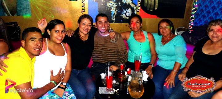 Foto 14 de Kabaret Bar - Marzo 08 del 2015 en Kabaret - Granada, Cali