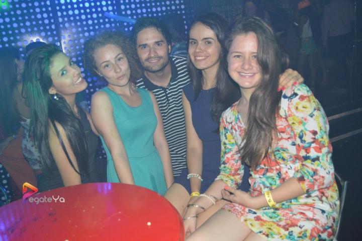 Foto 16 de Bar Bling sábado 28 de marzo 2015 en Bar Bling Bucaramanga, Bucaramanga