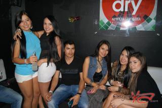 Foto 32 de Discoteca Karma 11 de Octubre en Discoteca Karma Medellin, Medellín