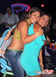 Foto 11 de Julio 27 del 2013 en Living Night Club, Cali