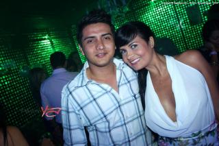 Foto 59 de Bling - Viernes 23 de mayo de 2014 en Bar Bling Bucaramanga, Bucaramanga