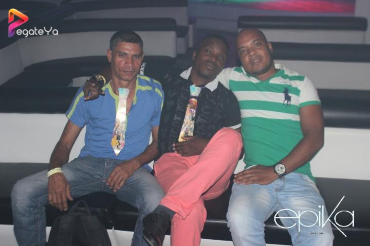 Foto 24 de Epika - 2do FDS Dic. 2015 en Epika Night Club, Cali