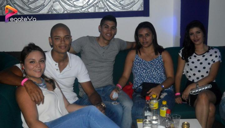 Foto 32 de Ahma Bar - Amor y Amistad 2015 en Ahma Cali, Cali