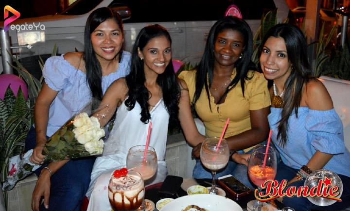Foto 9 de Blondie 3er & 4to Fds Oct. 2016 en Blondie Bar Cali, Cali